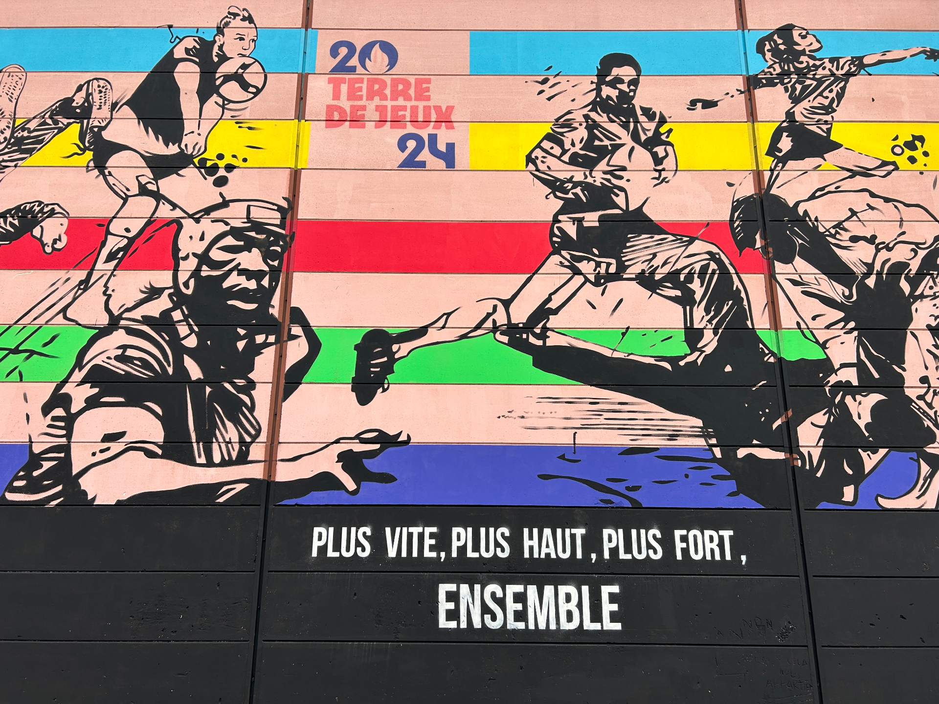 Détail de la fresque Plus vite, plus haut, plus fort, ensemble
